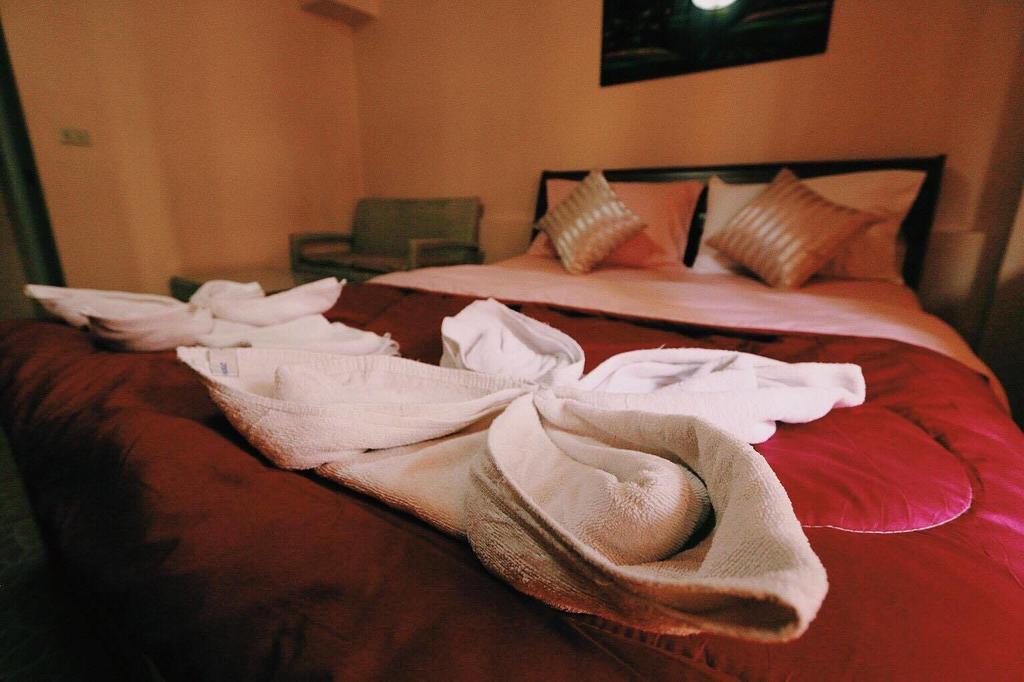 S-One Guesthouse Паттайя Экстерьер фото